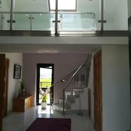 Grianan View House - Royal Portrush Golf Open Burnfoot
